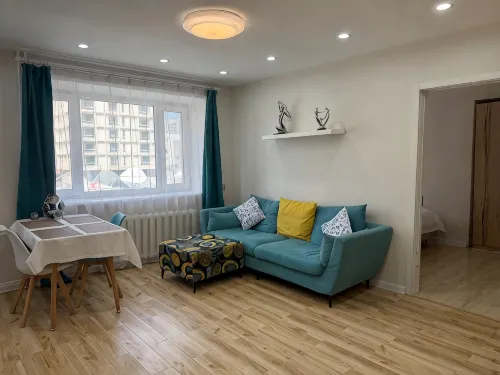 Minimalist city center apt with Everything nearby - Condos