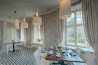 Relais & Châteaux Hotel Quadrille - Adults Only - breakfast