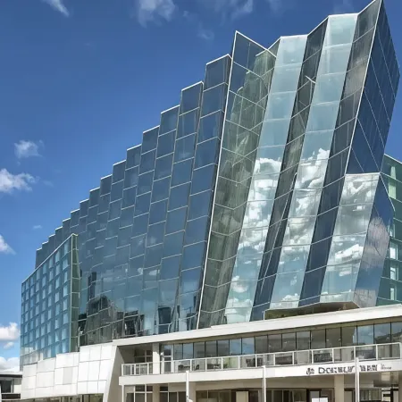 DoubleTree by Hilton Edmonton Downtown