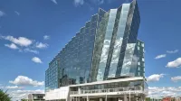 DoubleTree by Hilton Edmonton Downtown - Kitchens