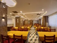 St.Joseph Hotel - 3-Star