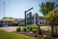 Pier Blue Inn Old Saybrook - Essex Hotels near Re-Unique