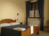 Enolocanda Del Tufo Hotels in Farigliano