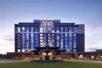 Sheraton Flowood the Refuge Hotel & Conference Center Отели рядом с достопримечательностью «Dr A H McCoy Federal Building»