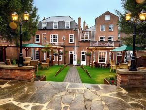 The Chequers Hotel