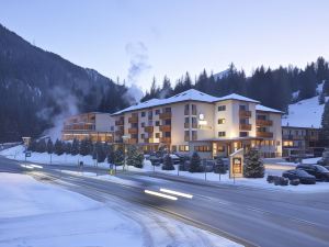 Hotel Cristallo - Wellness Mountain Living