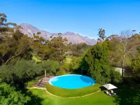 Bartholomeus Klip Farmhouse Hotels in Riebeek-Kasteel