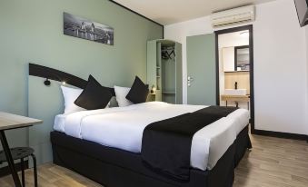 Enzo Hotels Chartres Mainvilliers by Kyriad Direct