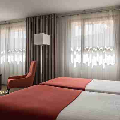 New Hotel of Marseille Rooms