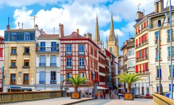 Hôtel Berria PAR la Maison de Pierre