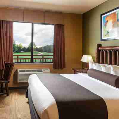 Wilderness at the Smokies - Stone Hill Lodge Rooms