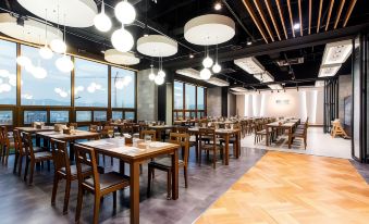 Hotel Logenir - Housity