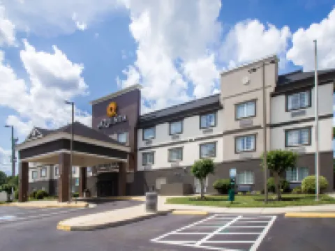 La Quinta Inn by Wyndham Richmond South Hotels in Bermuda