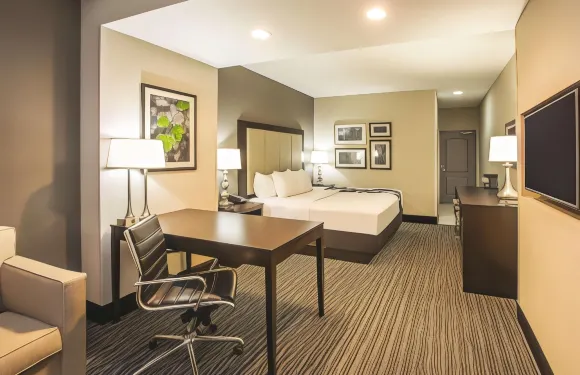 哈蒂斯堡-I-59拉昆塔温德姆套房酒店