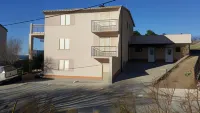 Lantana ex Villa Americana Hotels in Pag