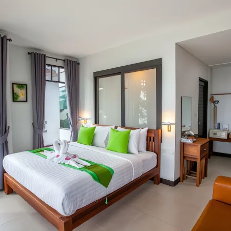 Lanta Corner Resort