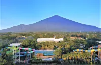 Sangkan Park Hotel & Resort Hotels in Cilimus