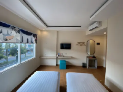 Front One Budget Malang by Azana Hotels in Lowokwaru