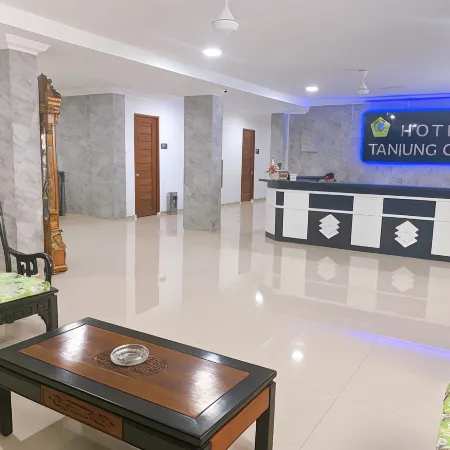 Hotel Tanjung Gelam Отели в г. Танджунг-Балай-Каримун