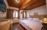 Bed and Breakfast Kotoni Hotel di Gjirokaster