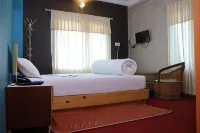 Hotel Young's Stupa Hotels in der Nähe von Begnas Tal