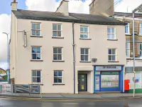 Flat 2 Galloway House Hotel di 