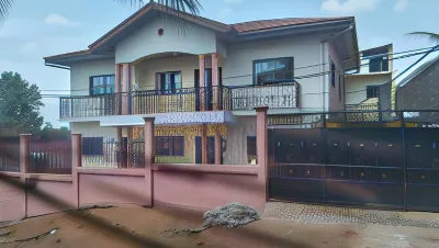 Manoir des Princesses Các khách sạn ở Mfoundi