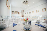 Boutique Hotel Goldenes Lamm - 朝食