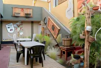 Hostel la Casa de Li - En Hotels near Plaza Evita