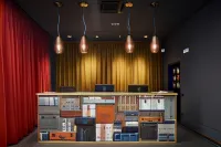 The Modernist Hotel - 4-Star