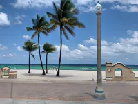 Hollywood Beach Flamingo - pantai