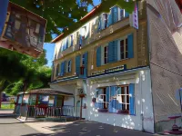 Hôtel Le Castel Fleuri Hôtels à : Collobrières