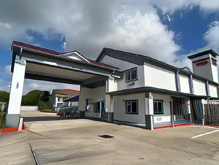 水晶套房汽車旅館