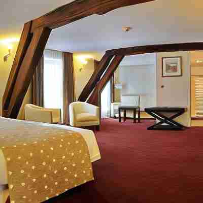 Hôtel Burgevin Rooms