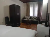 Vila Silia - parkir