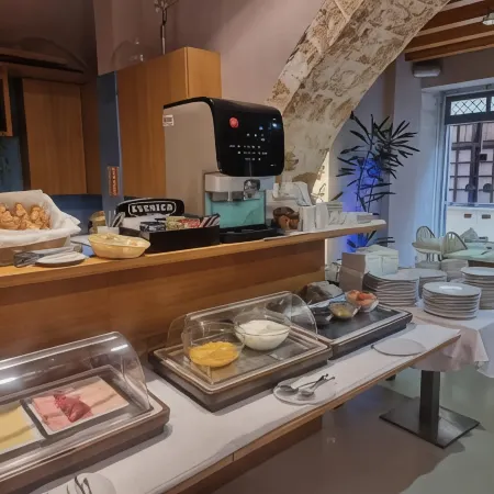 Elia Portou Rooms