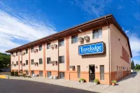 Travelodge by Wyndham la Porte/Michigan City Area Hotels in La Porte