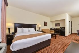 Comfort Suites