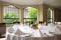 Stonehouse Court Hotel - A Bespoke Hotel - breakfast