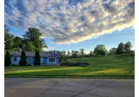Glenwood Inn & Conference Center Hotel a Smithfield Township