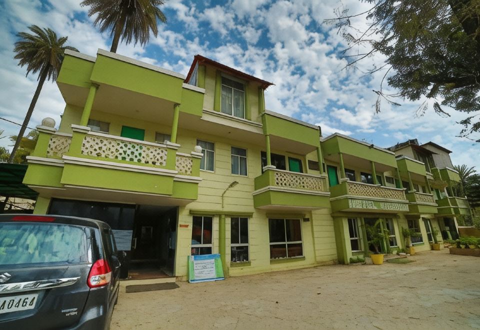hotel overview picture