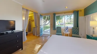 Breezeway Resort Hotels in Westerly