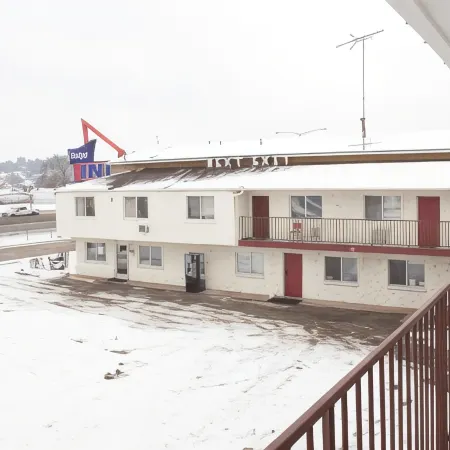 Budget Inn