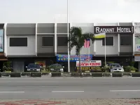 Radiant Hotel Hotels in Sitiawan