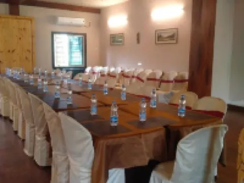 孫達班虎嘯度假村 南24區縣酒店