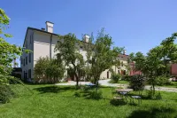 Corte Mainolda Hotels in Castellucchio