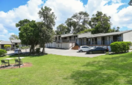 Fern Bay Motel