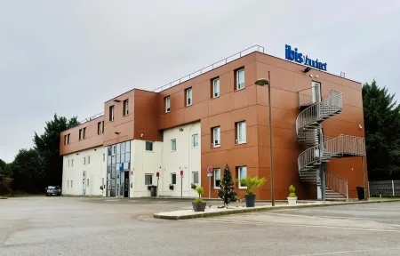 Ibis Budget Roye Отели в г. Пьен-Онвильр