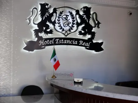 Hotel Estancia Real Отели в г. Тепатитлан де Морелос