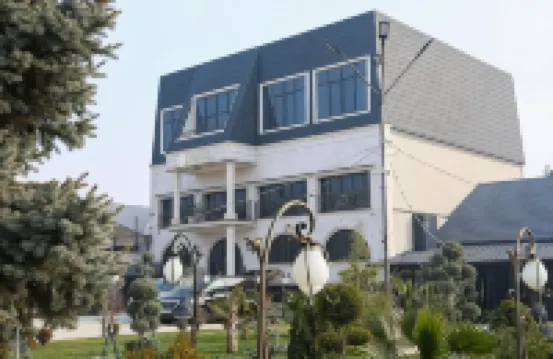 Ketrin Hotel Restaurant